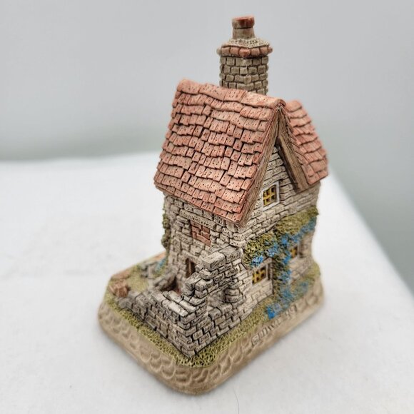 Vintage David Winter Cottages Lot of 2 THE FALCONRY & MR. DELVER'S COTTAGE - Picture 7 of 16